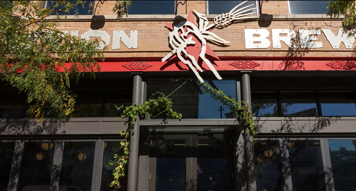 10 Things We Love About Avondale Chicago Real Estate Agents The