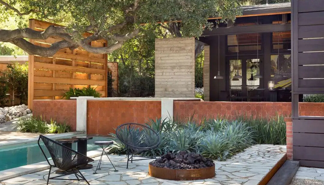 6 Landscape Design Trends Taking Hold of the Midwest in 2024